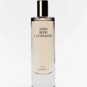 Zara Rose Gourmand - Säljer denna zara parfym som doftar jättegott😍men som tyvärr inte användas❤️har bara andvänds ett fåtal gånger och nästan hela flaskan finns kvar💕skriv gärna om ni har några fler frågor💗skriv innan ni trycker på köp nu❤️