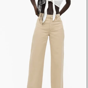 Monki jeans  - Vida jeans från monki i storlek 27 