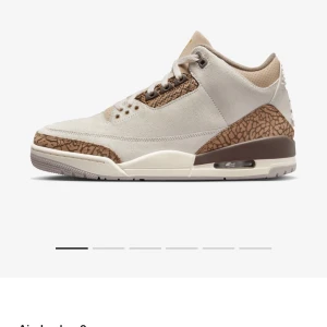 Air Jordan 3 orewood Brown  - Helt nya storlek 43 fick dom på drop säljer dom för 3000kr skriv för mer bilder och tar imot byten 
