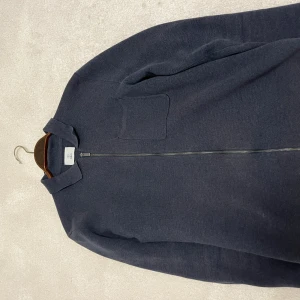 Tröja från bläck  - Säljer en bläck tröja, storlek S.