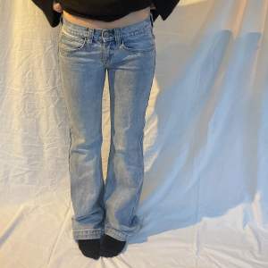 Brandy mellvile jeans, one size, lite långa på mig som är 164 cm