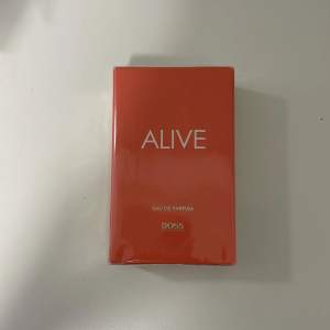 Parfym från Hugo Boss (Alive) Oöppnad förpackning  Ord pris: 835kr