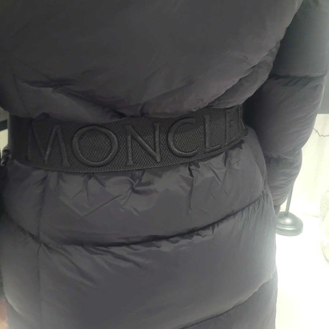 Moncler jacka stl.S - 91