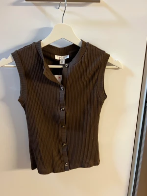 Topp - Helt ny topp från bershka. Supersnygg 🤎 XS