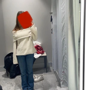 Off shoulder tröja  - Storlek xs, Använt 2 gånger skriv för fler bilder eller frågor ❤️