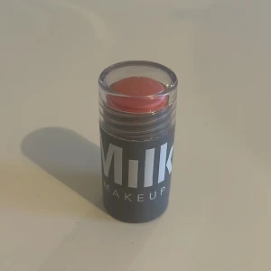 Milk rouge stick - Säljer detta sticket från Milk i färgen dash💕 bara testat så iprincip nytt🩷