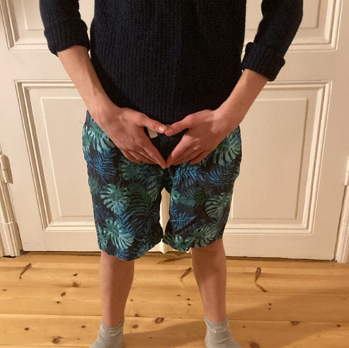 Tropiska bland shorts