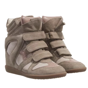 Isabel Marant skor - Isabel Marant skor i storlek 39 i färgen taupe, sparsamt använda🫶🏻🩷