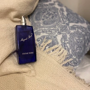 Parfym -Magicial Moon -Hanae Mori - 50ml parfymflaska  Magial Moon -Hanae Mori
