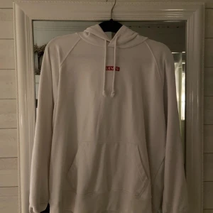 Levi’s hoodie - Använda max 1 gång