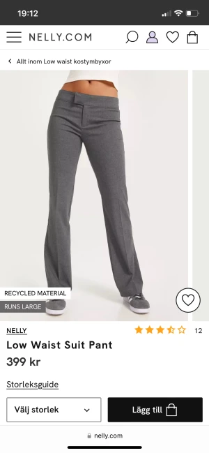 Low waist kostymbyxa - Jättefina helt nya oanvända kostymbyxor från Nelly 