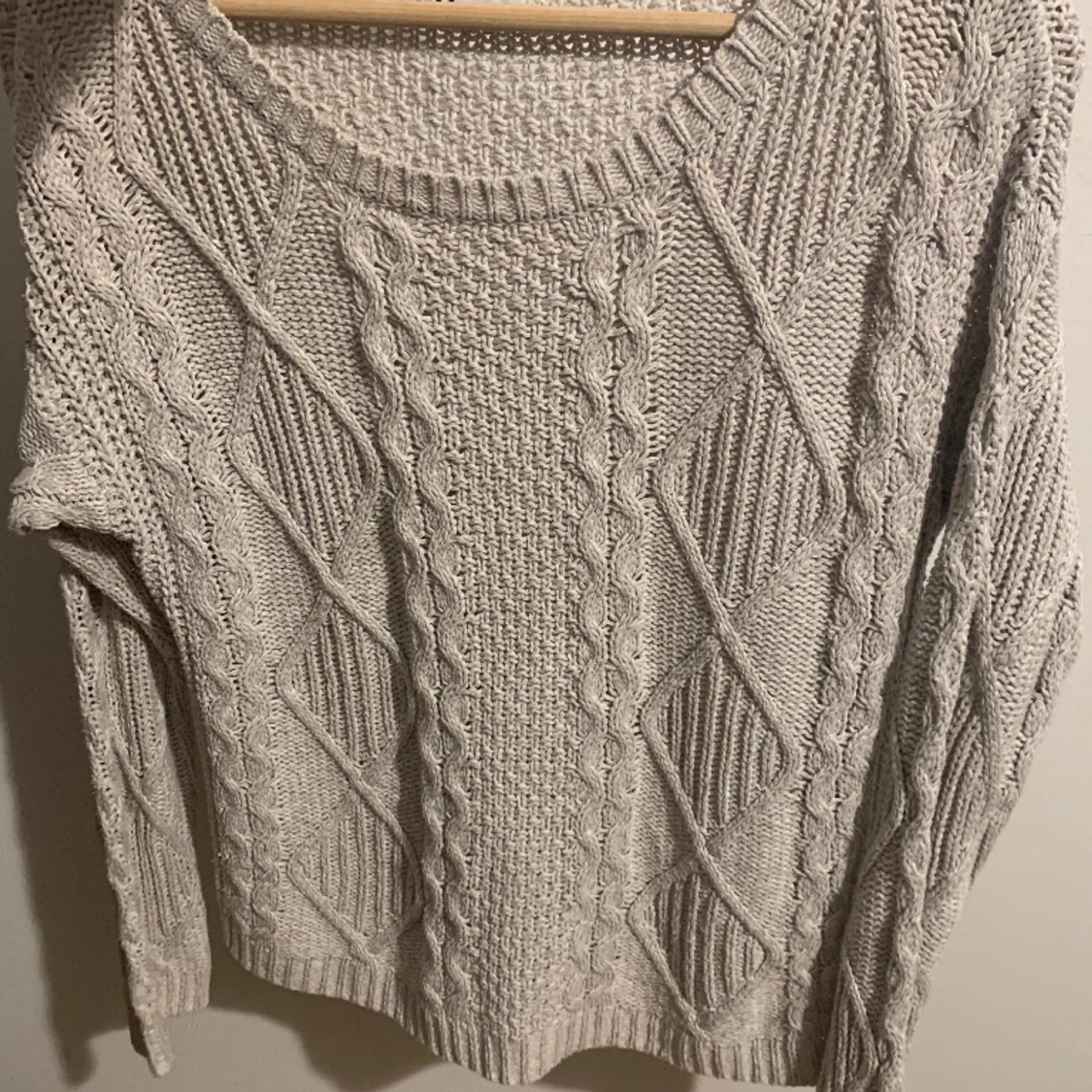 Stickad tröja