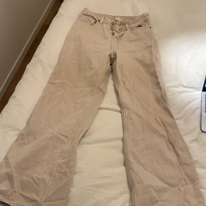 Jeans H&M!💗 - Använda men i fint skick!💗