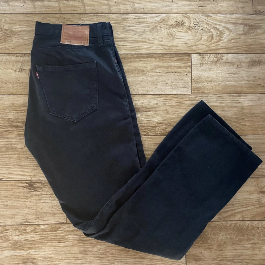 Levis 501 svarta - 91