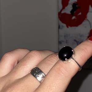 Hand smiden silver ring med onyx kristall🌟