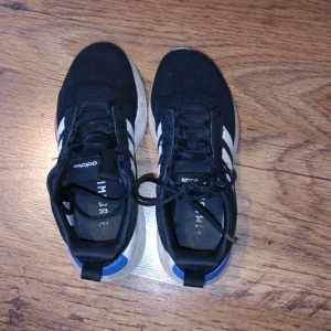 Addidas fritidsskor - Addidas skor 