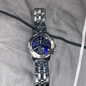 Tissot klocka  - Gammal klocka Skick 8/10 Nypris ca 5000 Möts upp i Göteborg eller fraktar då köparen står för frakt.