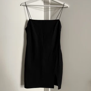 Mini dress - Mini dress in soft thicker soft fabric by viscose, polamide and elastane. Feels soft like cotton. Used one time, like new!