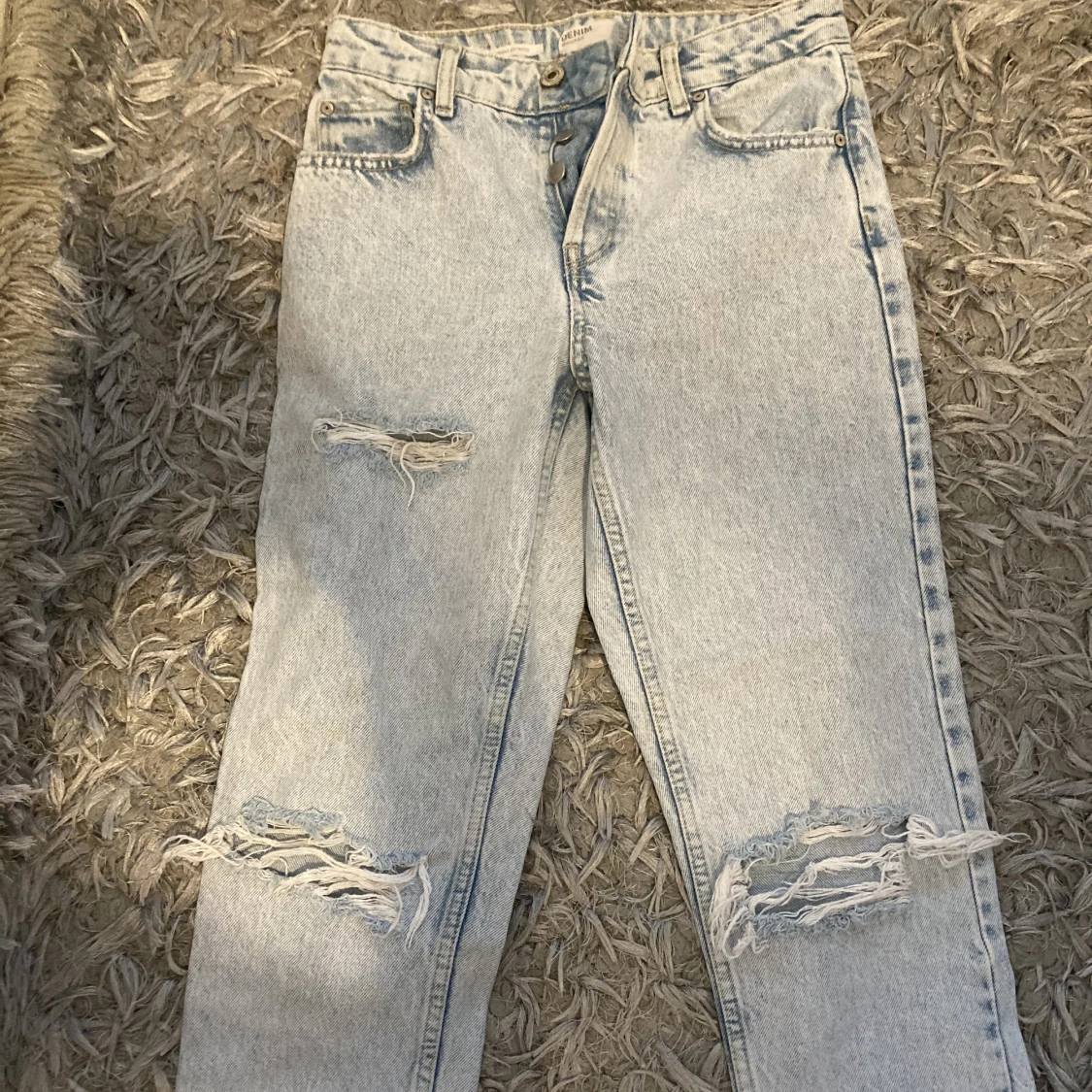 BERSHKA JEANS FÖR 50kr