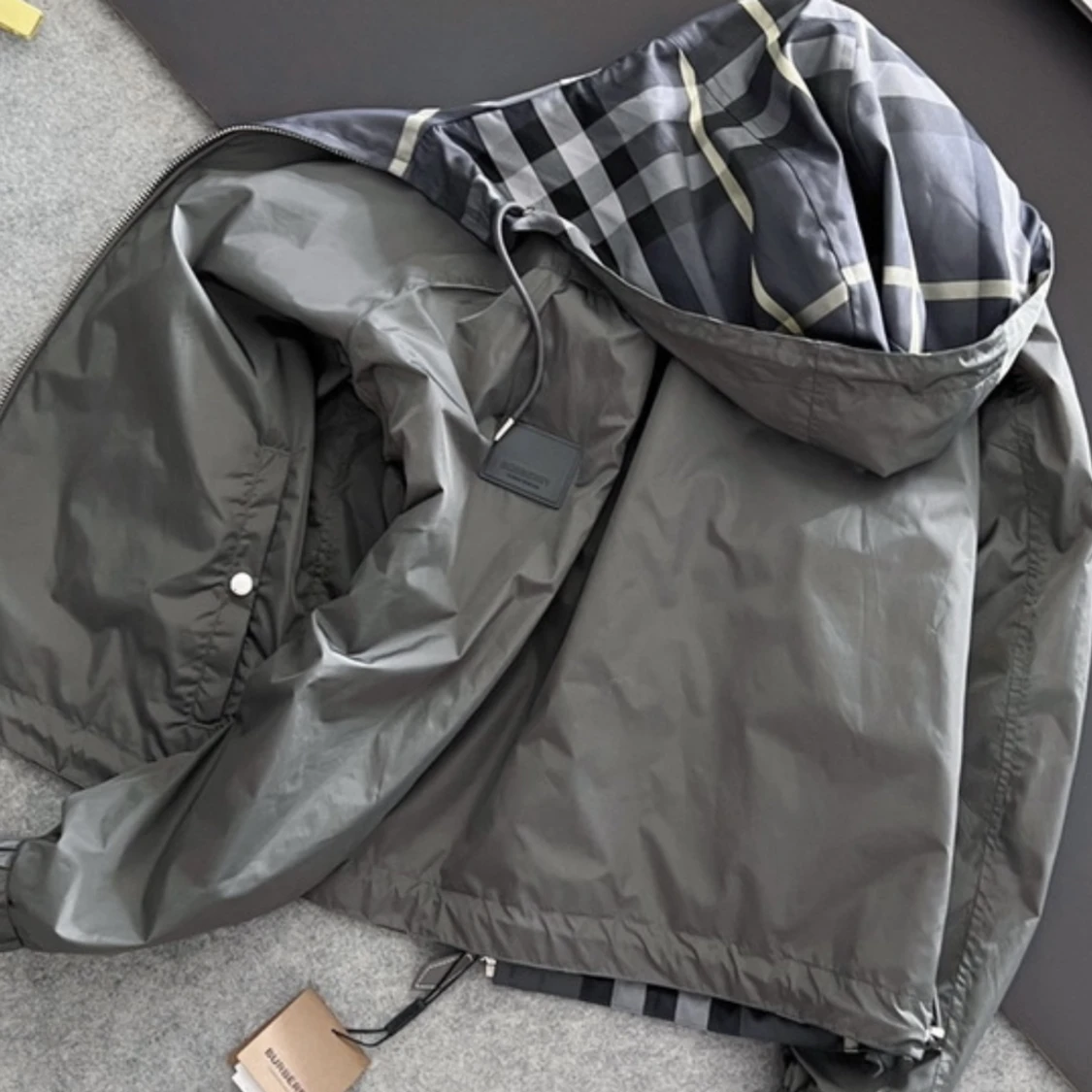 Burberry regn jacka - 90
