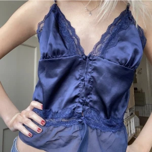 Linne - Finaste toppen som inte kommer till användning, passar även xs/s 