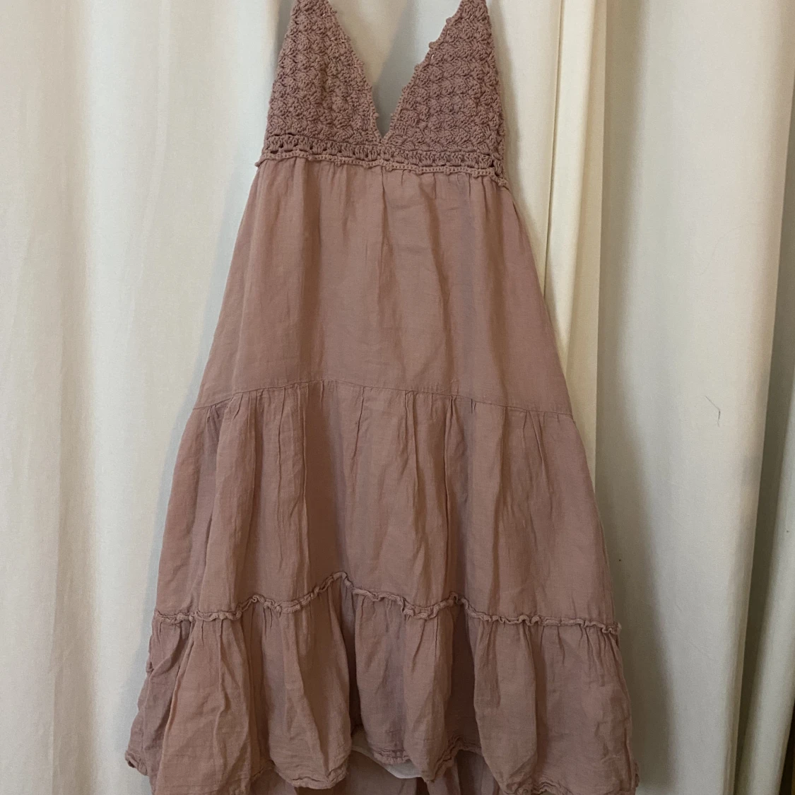 Öppen rygg sommarklänning