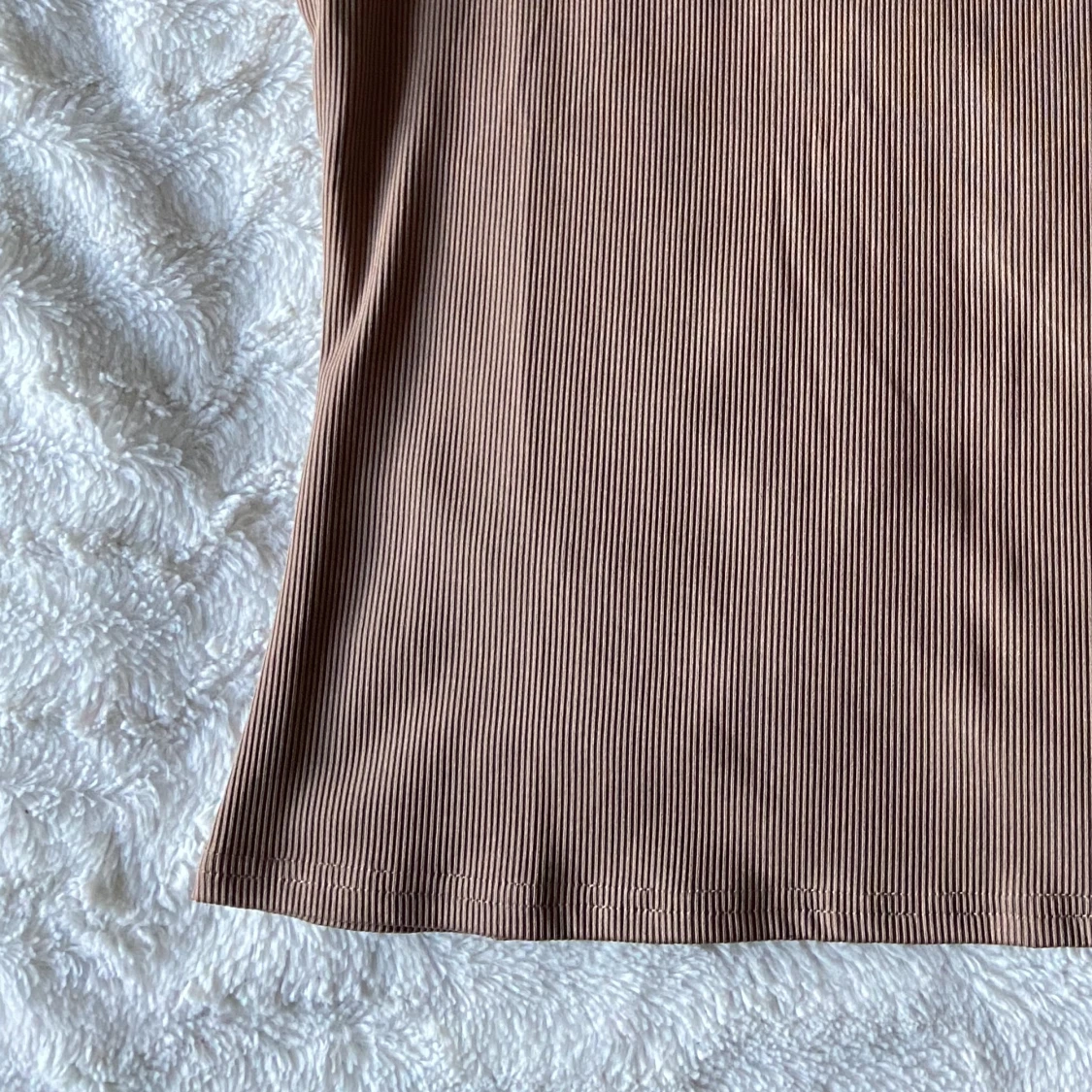 Ribbstickad topp - 91