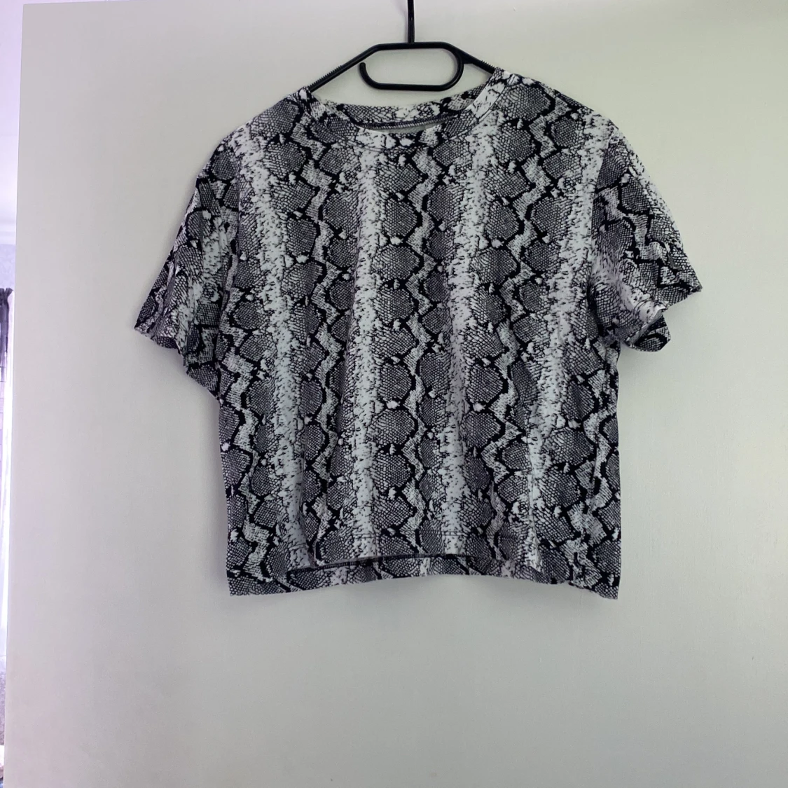 T-shirts snakemönster