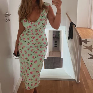 Klänning  - Bra skick 