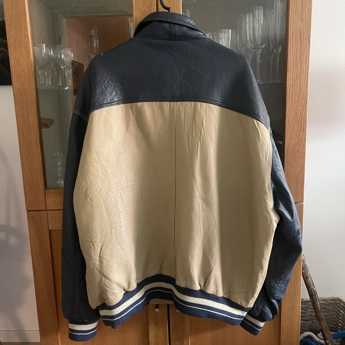 Vintage Guess läderjacka  - 91