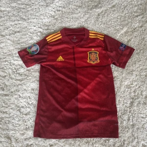 Spanien Fotbollströja - Storlek S