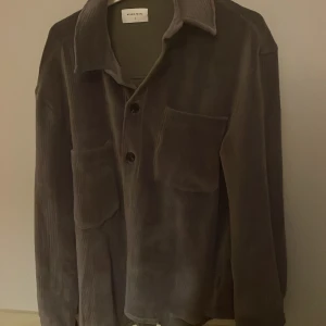 Grå över Jacka - Grå över jacka som jag inte använder 