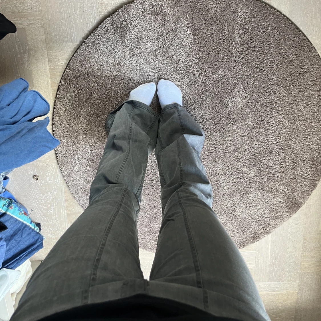 Utsvängda unika jeans