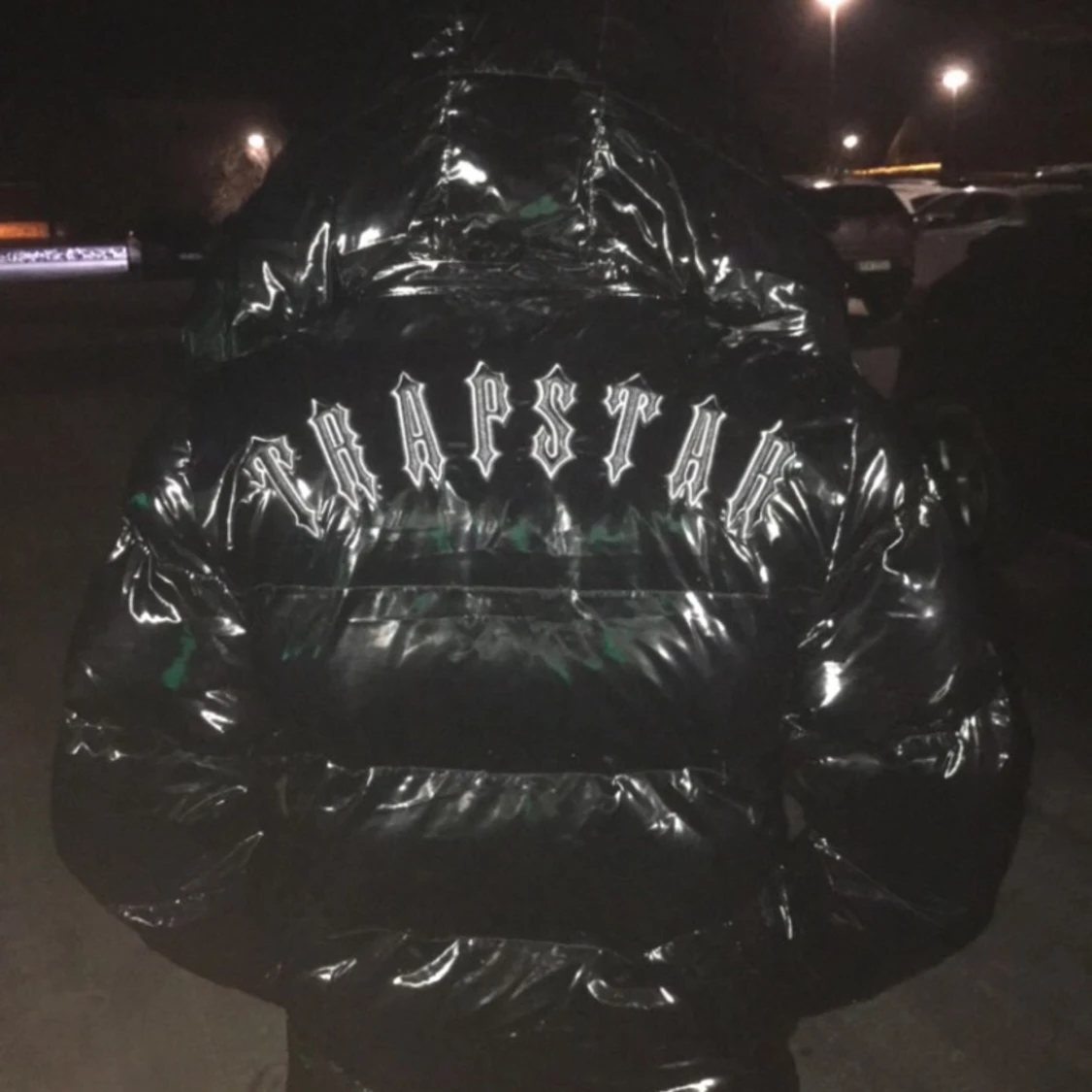 Trapstar jacka glänsig