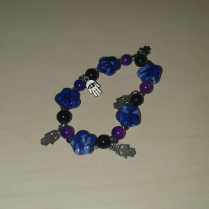 Armband - Armband som aldrig kom till användning 😊