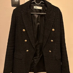 Svart kavaj  - Svart kavaj , aldrig använt 