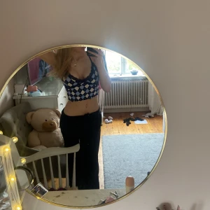 Rutigt linne - Super gulligt rutigt linne från HM i xs. Pris kan diskuteras, köparen står för frakt! 