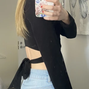 Blus  - Fin svart blus från HM