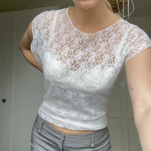 Spetstopp - Spetstopp som sitter åt vid midjan. Inga defekter. Marc jacobs 