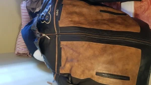 D&G skinnjacka - Strlk S men stor för o vara s jag är xl i längd men den sitter fint utan tröja under