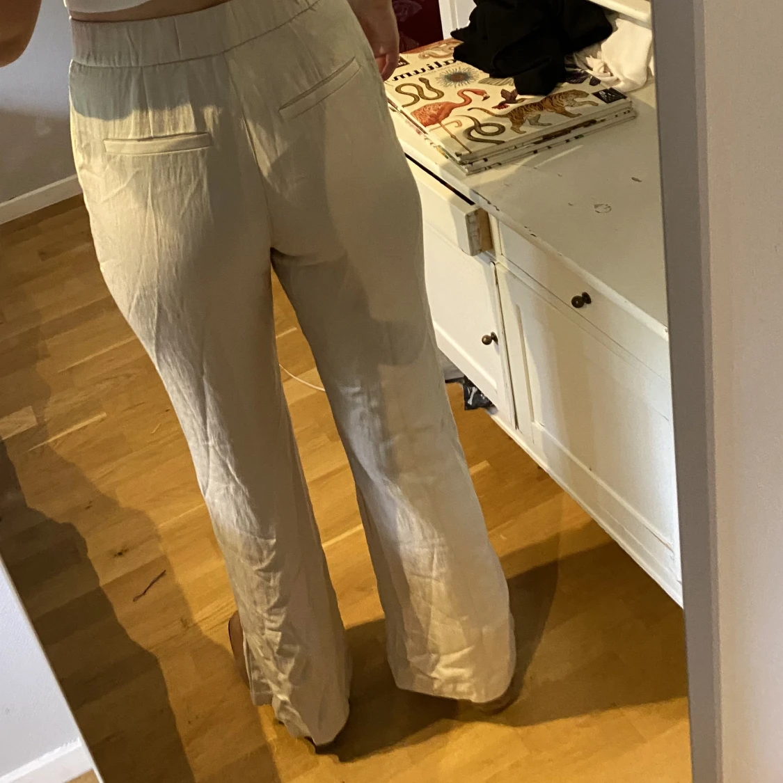 Beiga kostymbyxor  - 91