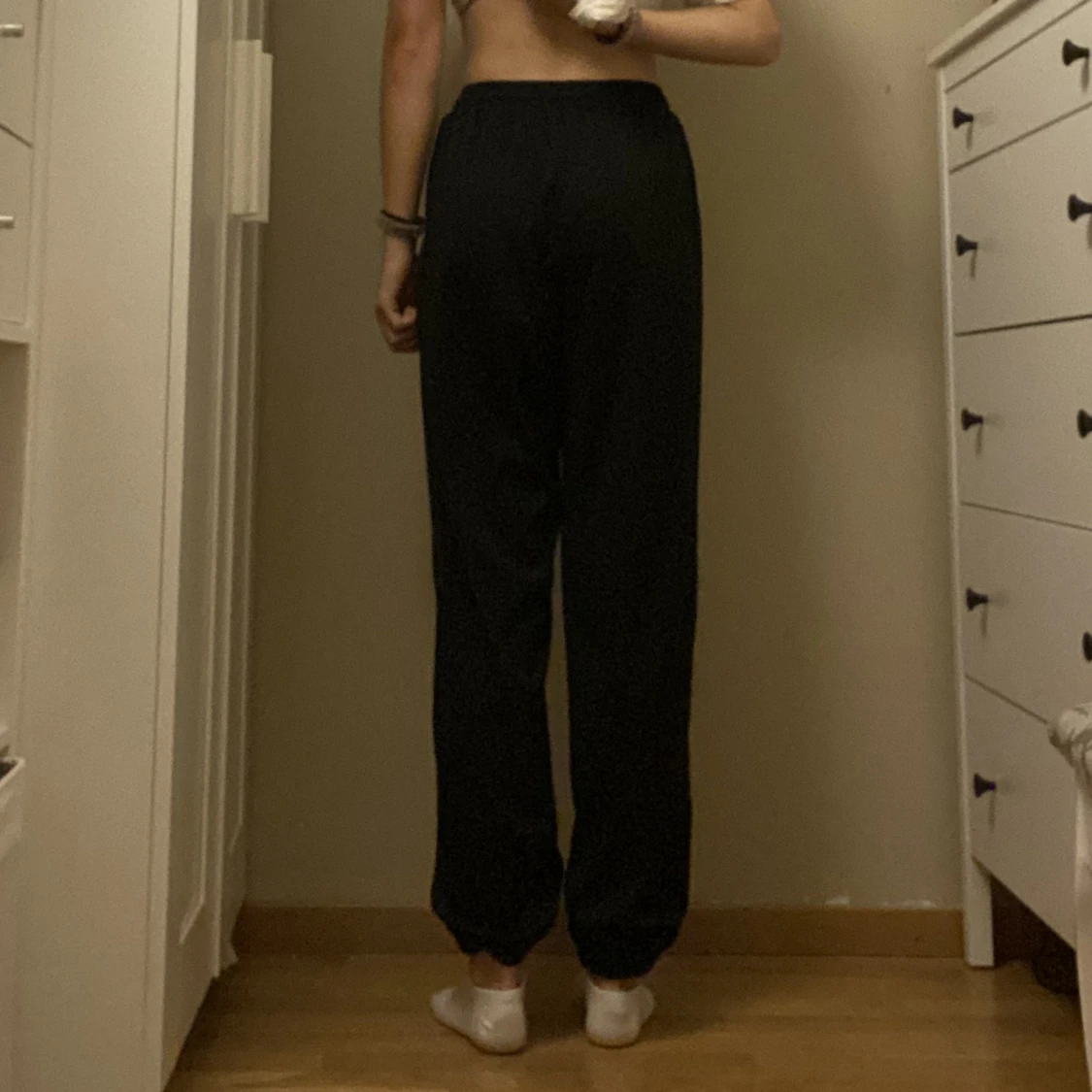 Svarta mjukisbyxor - 90