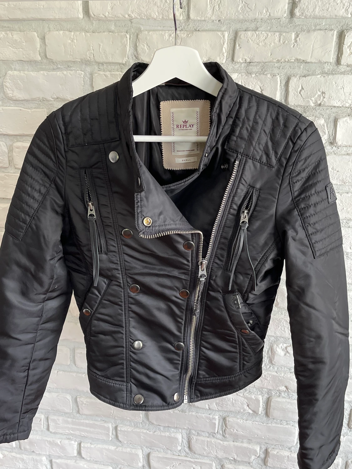 Svart Replay jacka  - 90