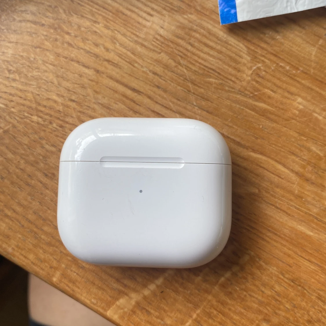 Airpods gen 3 skal  - 90
