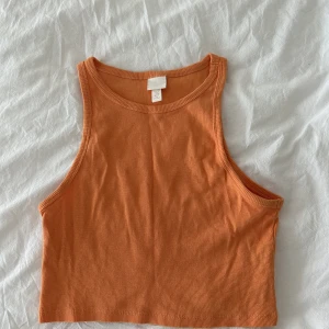 Linne - Orange linne i fint skick!