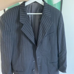 Randig blazer - Köpt second hand. I fint skick.