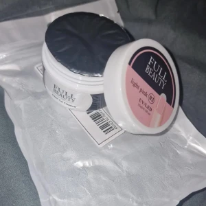 Gele - Ljus rosa gelé