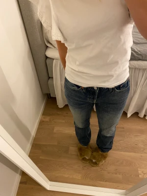 Weekday Jeans - Säljer mina Weekday jeans då de inte kommer till användning, modellen är pin och de är i fint skick👖
