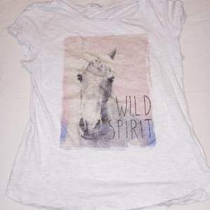 T-shirt - 