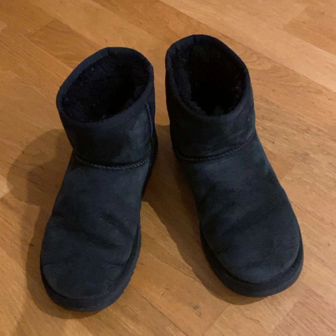Uggs  - 90